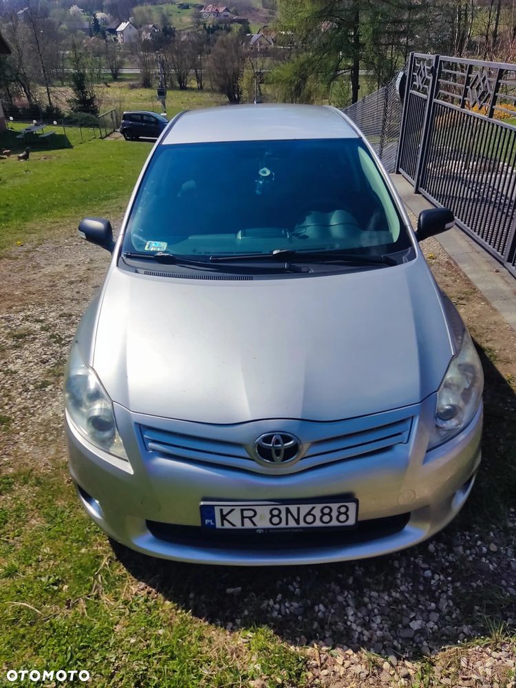 Toyota Auris 1.4 D-4D Terra - 6