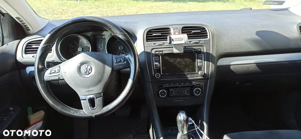 Volkswagen Golf 1.4 TSI Trendline DSG - 9