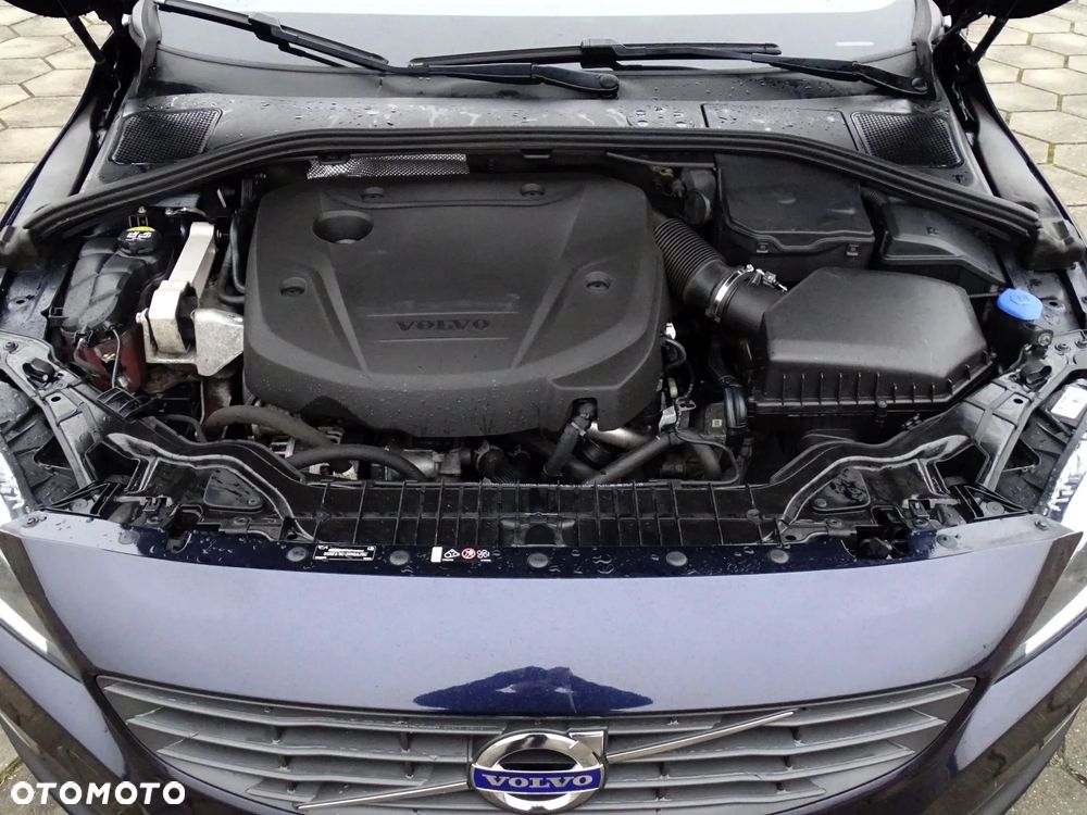 Volvo V60 D3 Drive-E Summum - 11