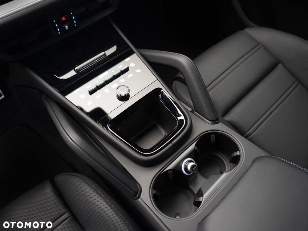 Porsche Cayenne Black Edition - 28