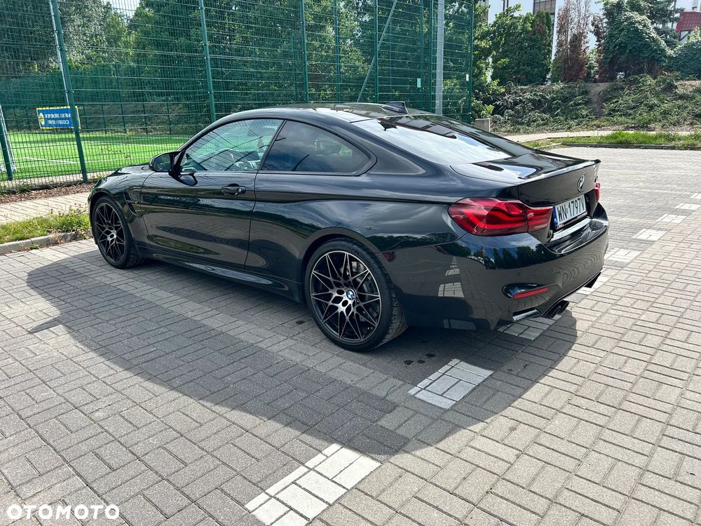 BMW M4 - 4