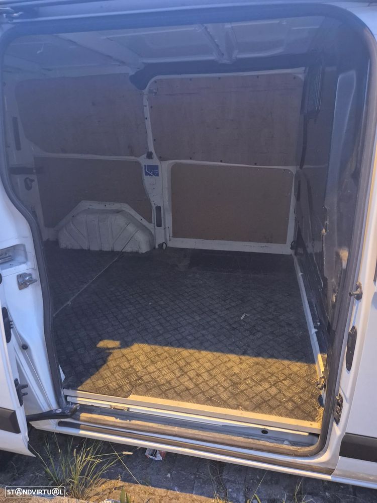 Ford Transit - 8