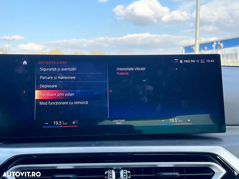 BMW Seria 3 320d xDrive AT MHEV - 31