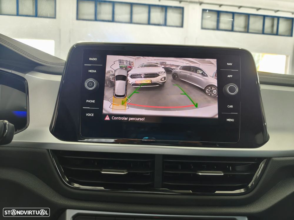 VW T-Roc 1.0 TSI Urban - 10