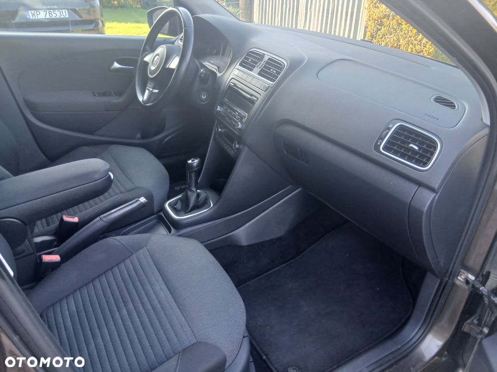 Volkswagen Polo 1.6 TDI DPF Highline - 5