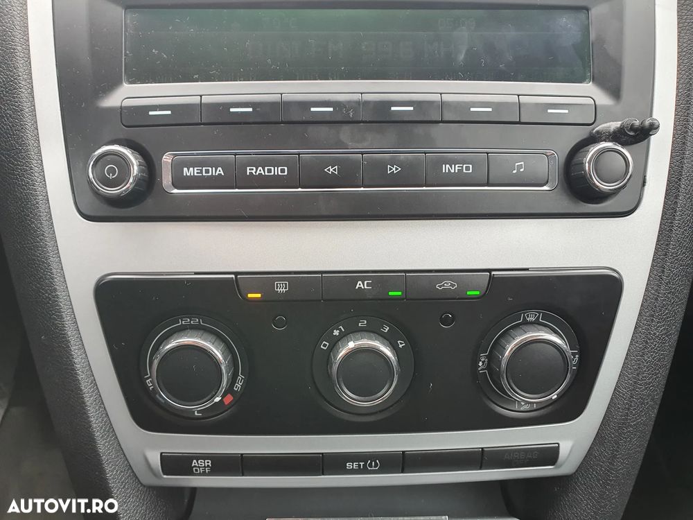 Skoda Octavia 1.4 TSI Ambiente Green tec - 8