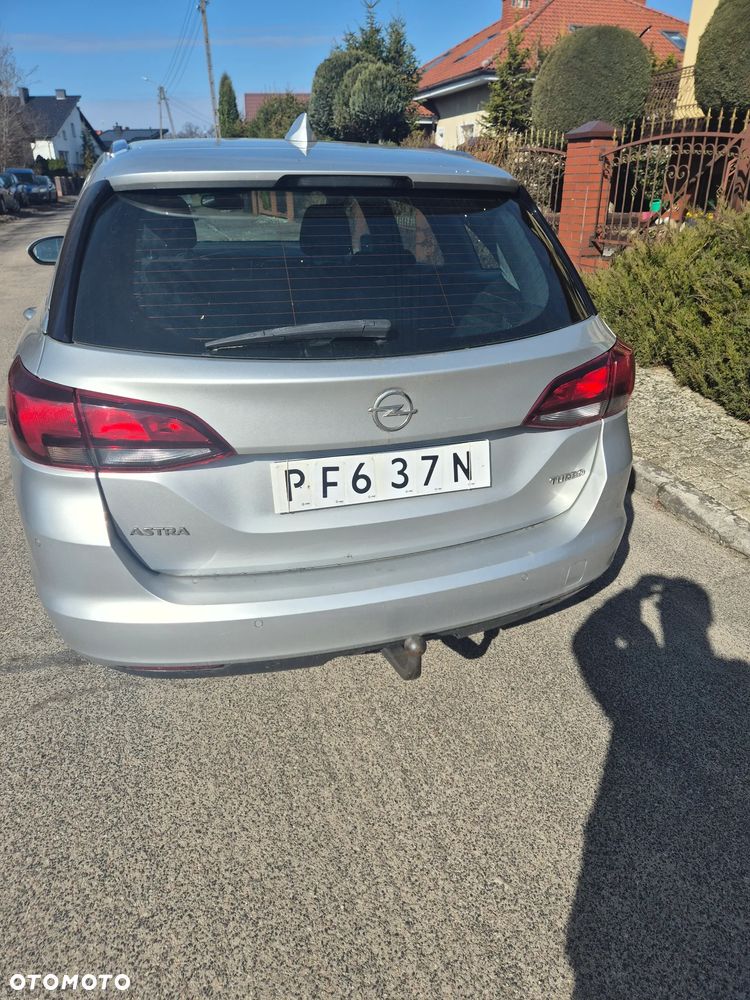 Opel Astra 1.4 Turbo Business - 26