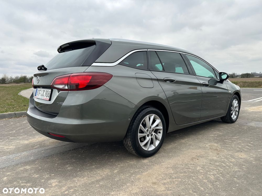 Opel Astra 1.4 Turbo Innovation - 19