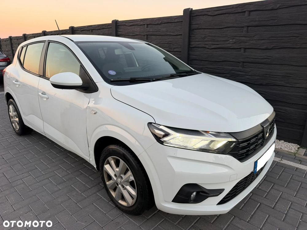 Dacia Sandero TCe 100 Essential - 28