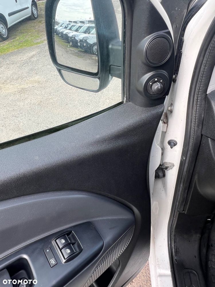 Fiat Doblo 1,6 (256) - 15