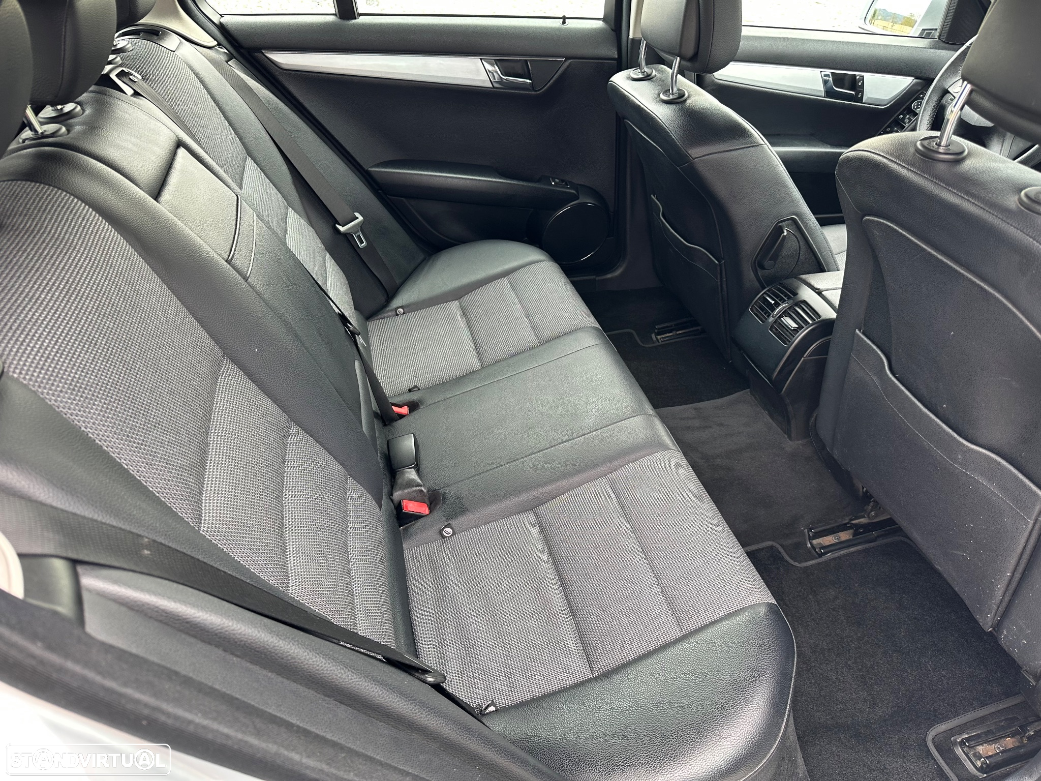 Mercedes-Benz C 220 CDi Avantgarde BlueEfficiency - 15