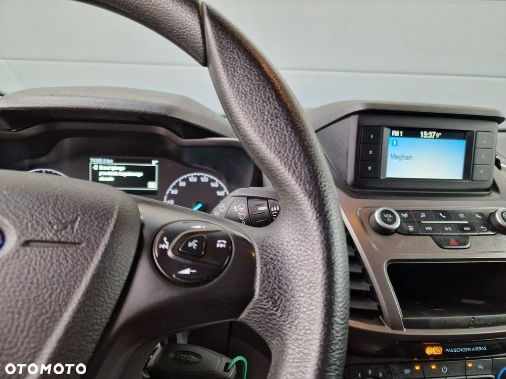Ford Transit Connect - 25