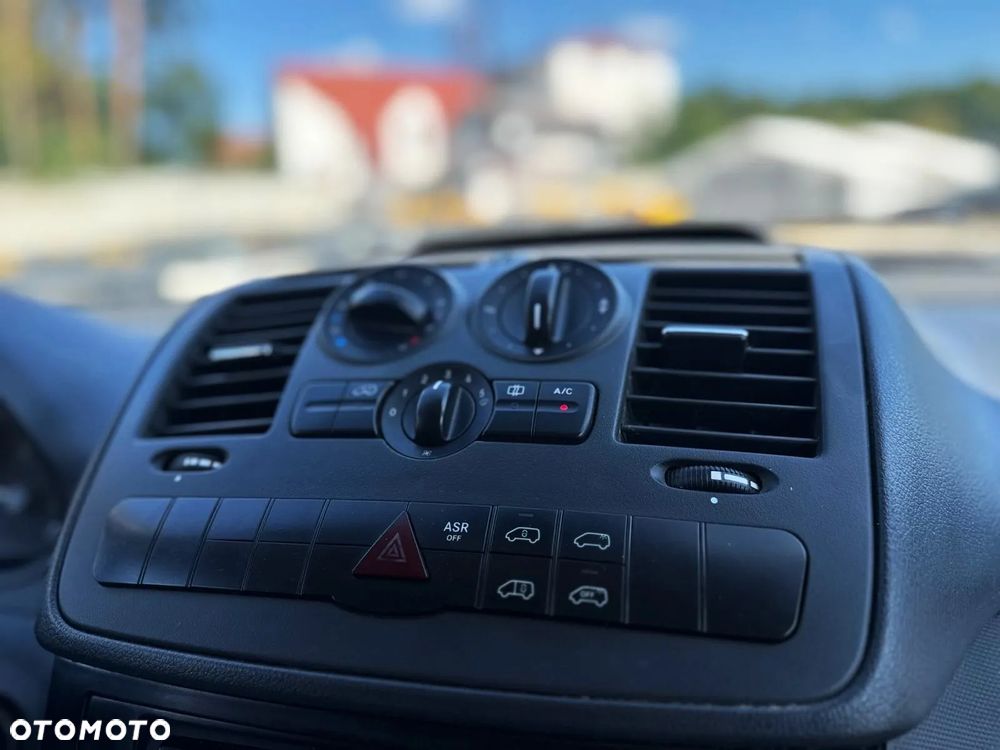 Mercedes-Benz VITO - 14