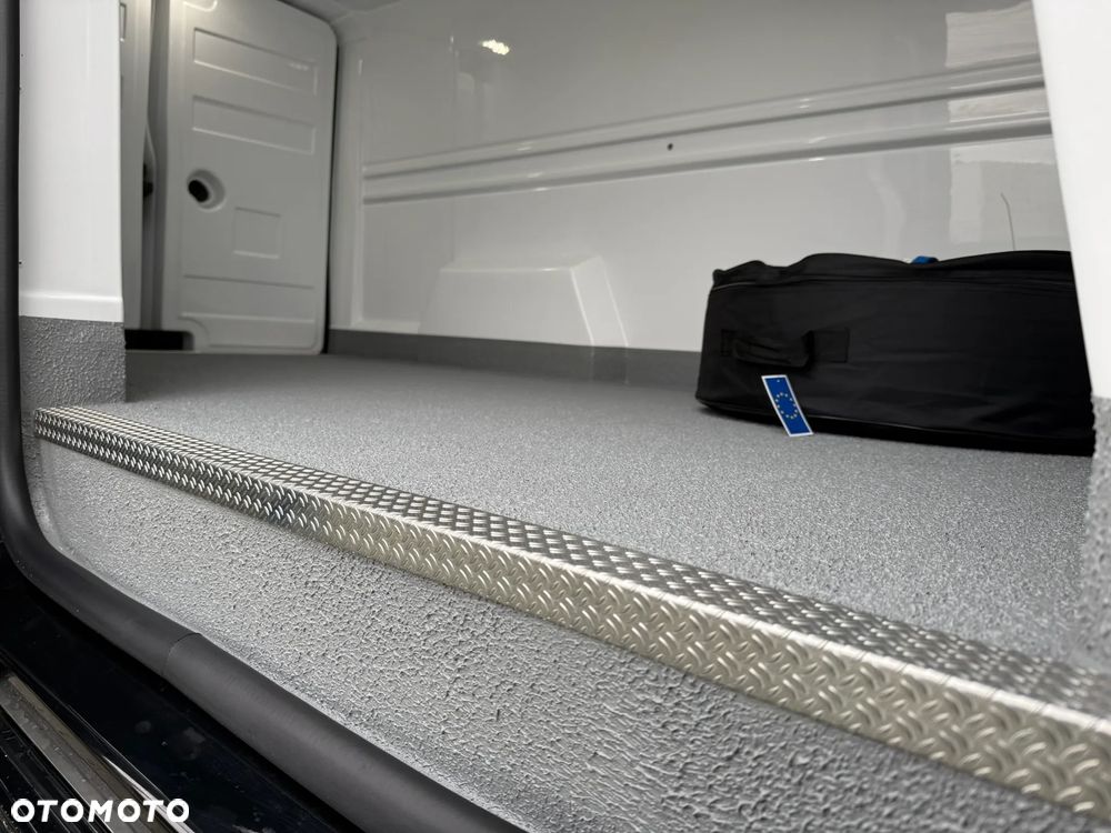 Toyota Proace Chłodnia - 12