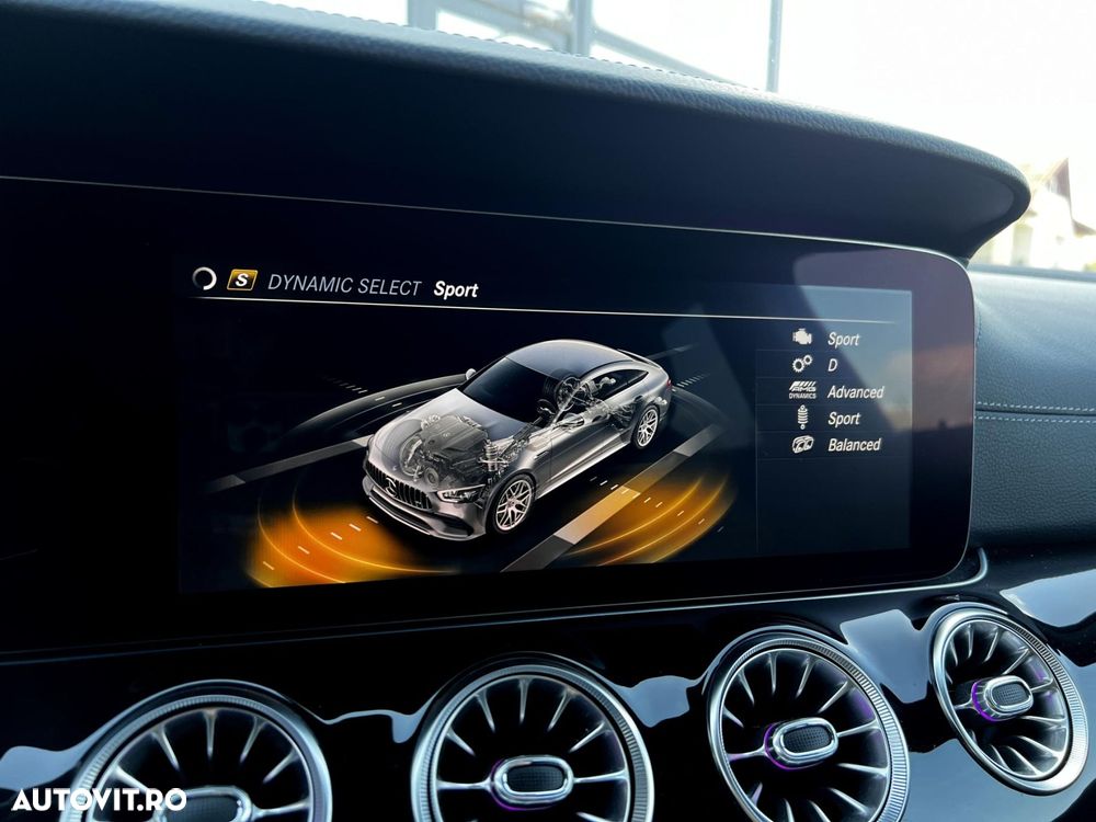 Mercedes-Benz AMG GT 4-door Coupe - 35