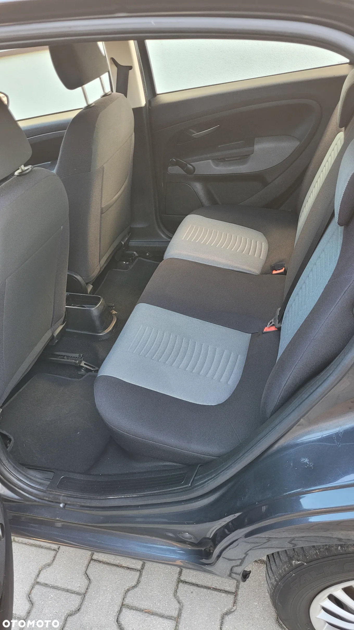 Fiat Grande Punto - 32