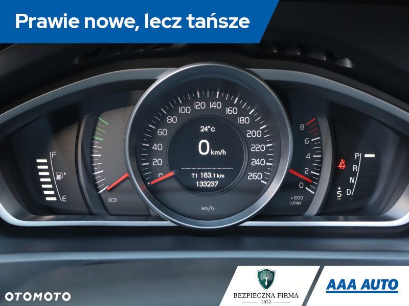 Volvo V40 - 13