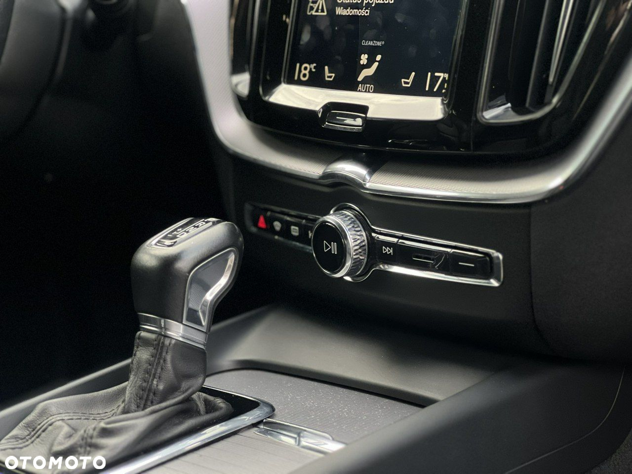 Volvo XC 60 D5 AWD Inscription - 17