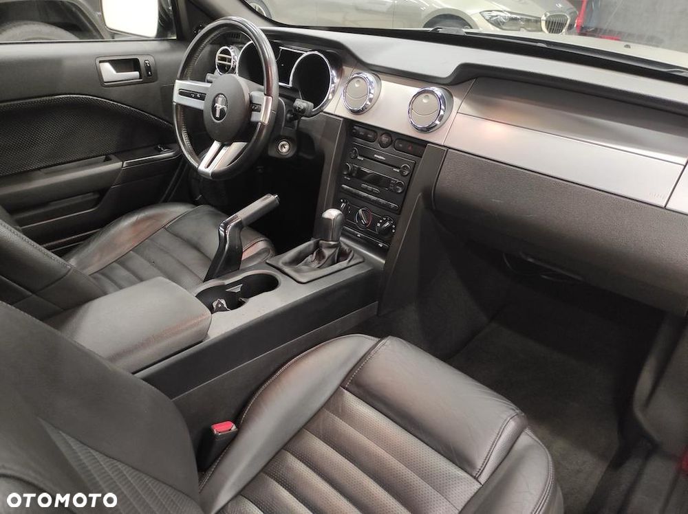 Ford Mustang 4.6 V8 Mach 1 - 11