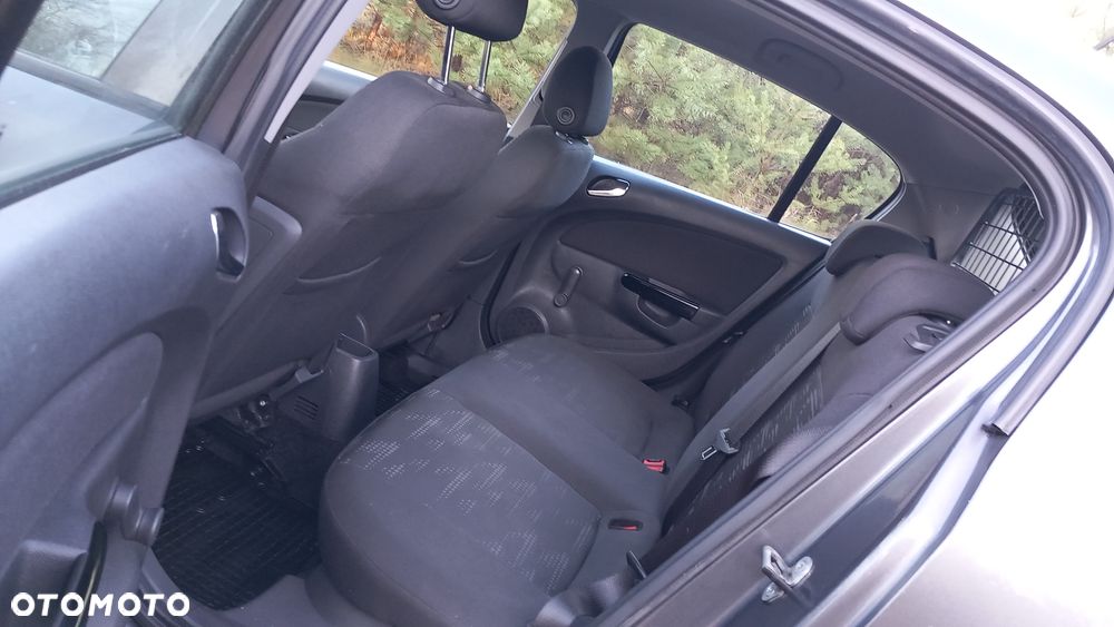 Opel Corsa 1.2 16V Edition - 6