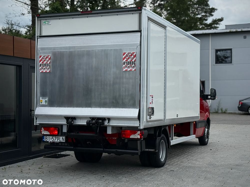 Mercedes-Benz Sprinter 519 CDI / 3.0 V6 190KM / Kontener 4,4m + Winda 750kg + Drzwi Boczne / TYLKO 225.983KM PRZEBIEGU / 2018 ROK PRODUKCJI / ZAREJESTROWANY W PL ! - 8