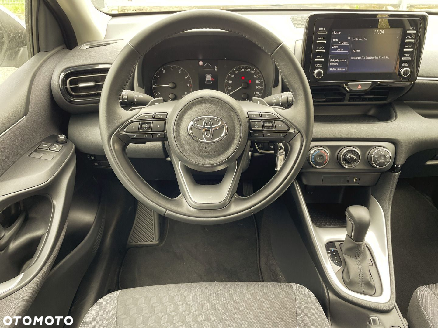 Toyota Yaris 1.5 Comfort CVT - 15