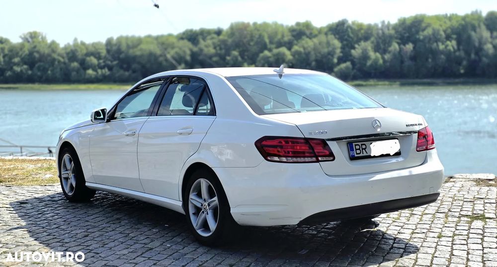 Mercedes-Benz E - 4
