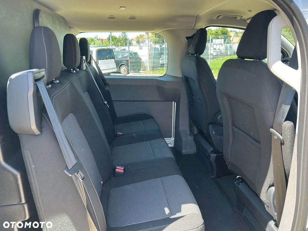 Volkswagen Transporter Furgon PLUS/5-cio osob./AUTOMAT (L2) 2.0 TDI 150KM, r.o. 3500 mm - 16