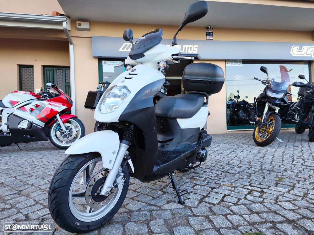 Sym ORBIT 125 c/top case - 6