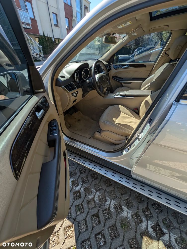 Mercedes-Benz GL 450 4Matic 7G-TRONIC - 8