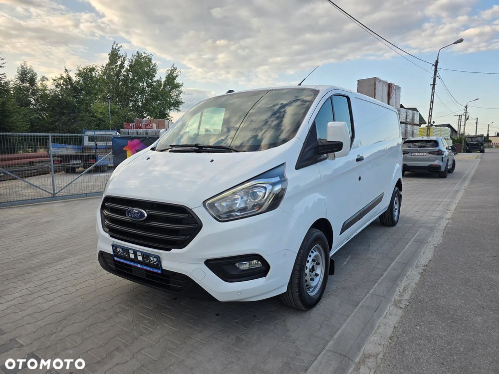 Ford Transit Custom 3 osobowy - 28