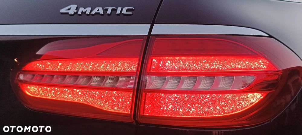 Mercedes-Benz Klasa E 220 d 4-Matic All-Terrain - 39