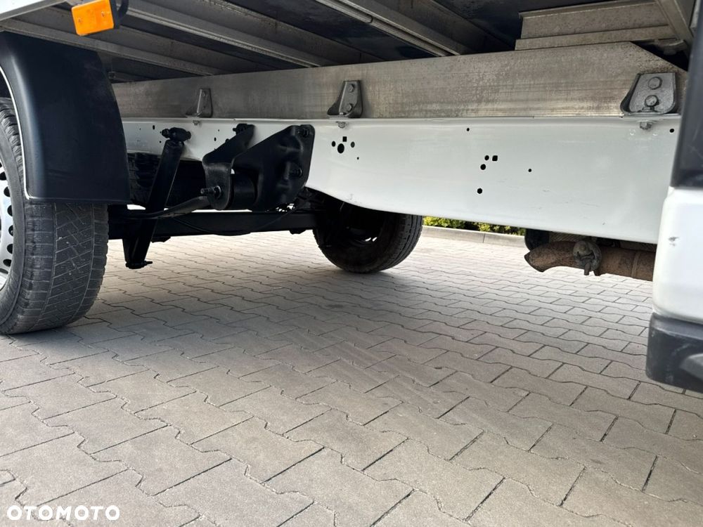 Ford Transit - 23