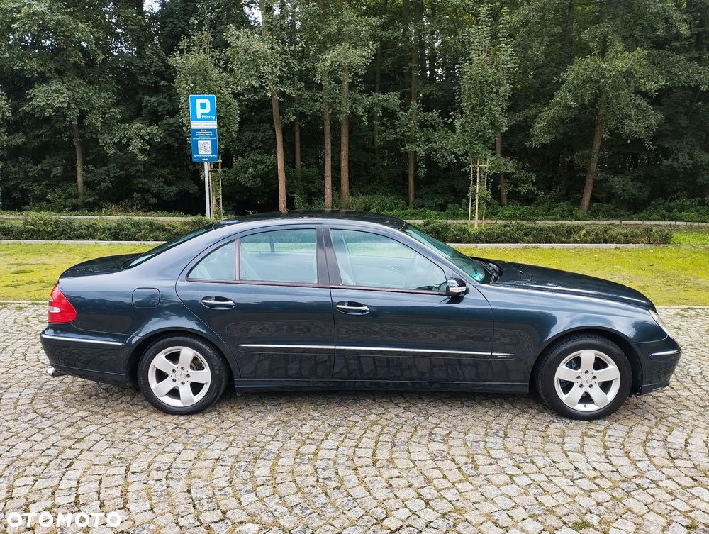 Mercedes-Benz Klasa E 200 Kompressor Avantgarde Sport Edition - 15