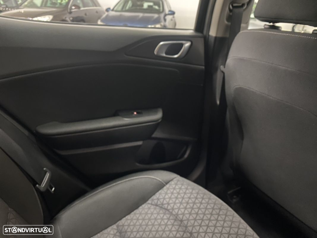 Kia XCeed 1.0 T-GDI Dynamic - 12