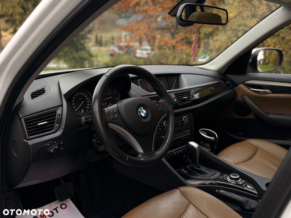 BMW X1 xDrive23d - 16