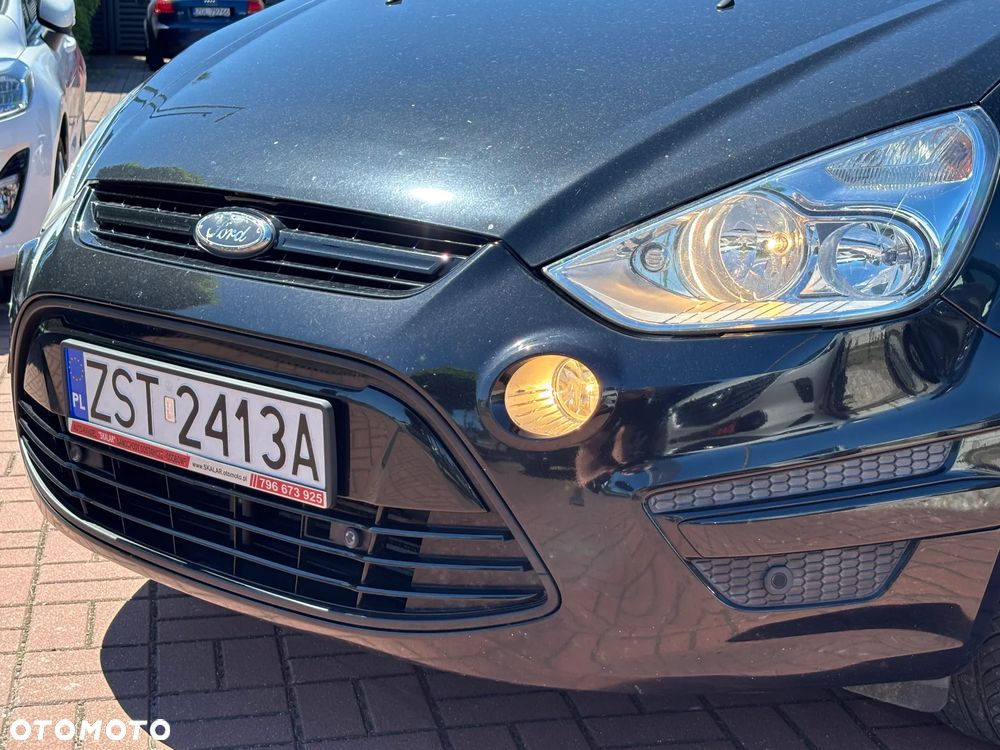Ford S-Max 2.0 TDCi DPF Champions Edition - 4