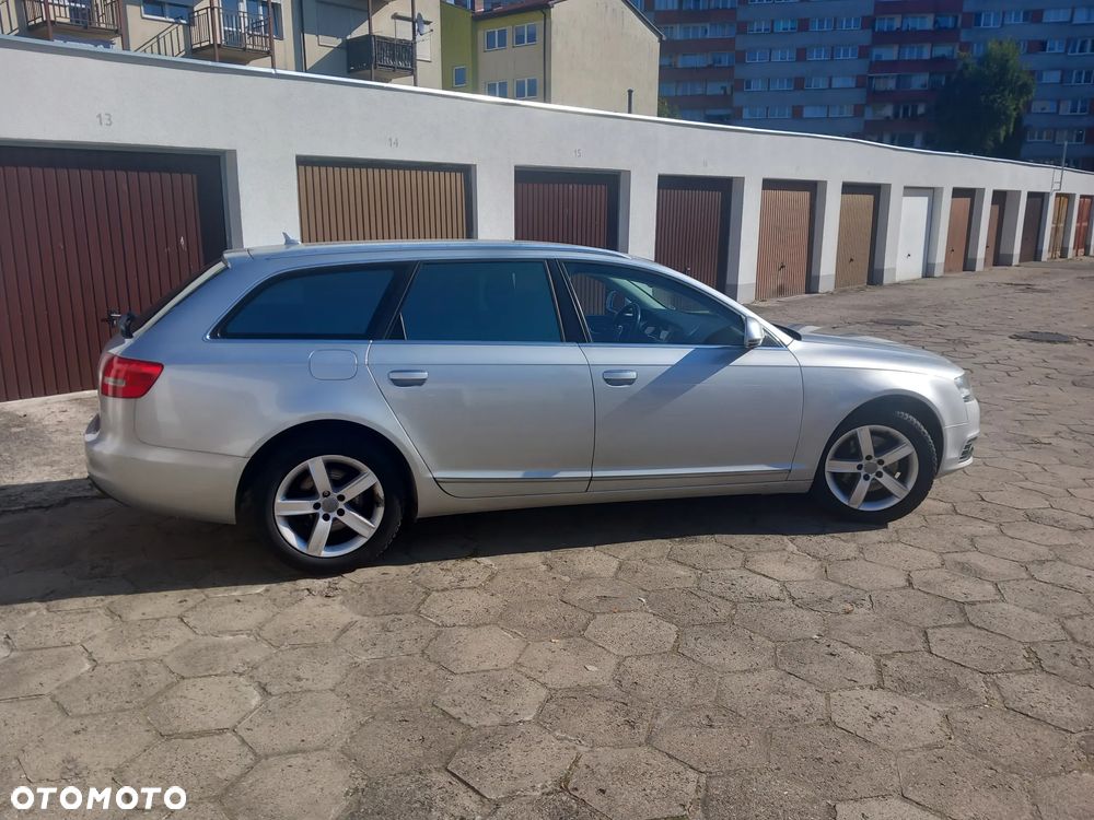 Audi A6 - 6
