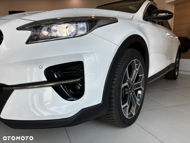 Kia XCeed 1.6 T-GDI Prestige Line DCT - 33