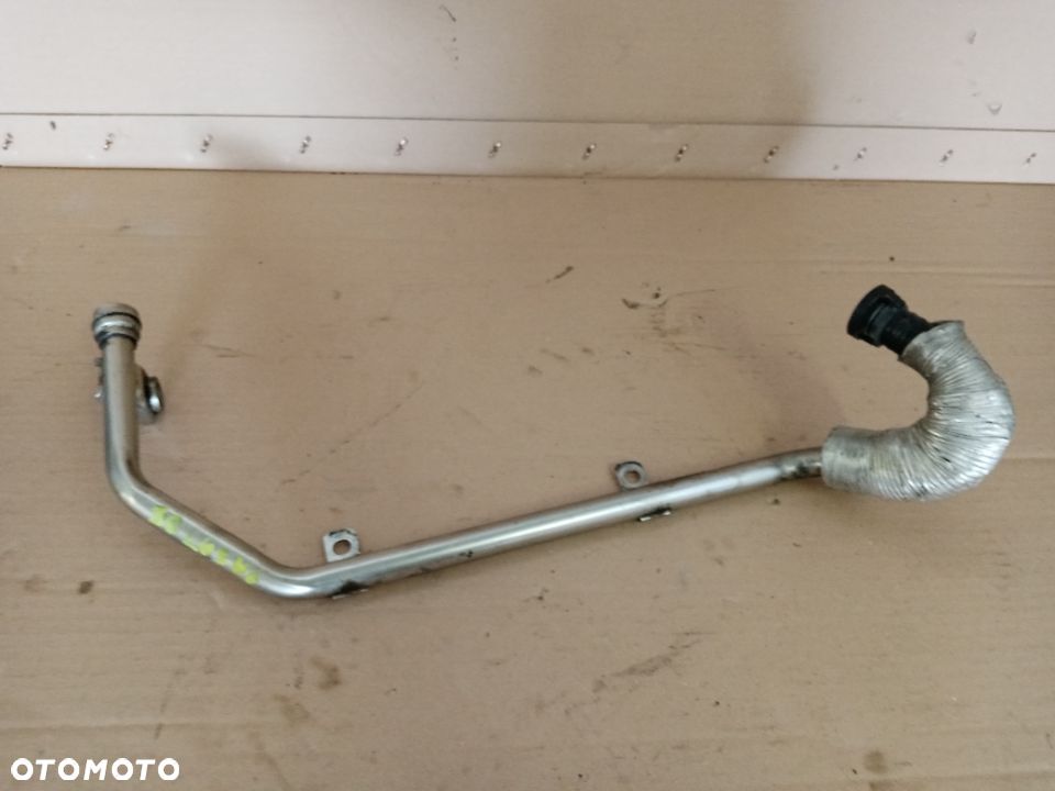 Rura wąż przewód dolot powietrza VW Passat B5 FL 06B133817M - 1