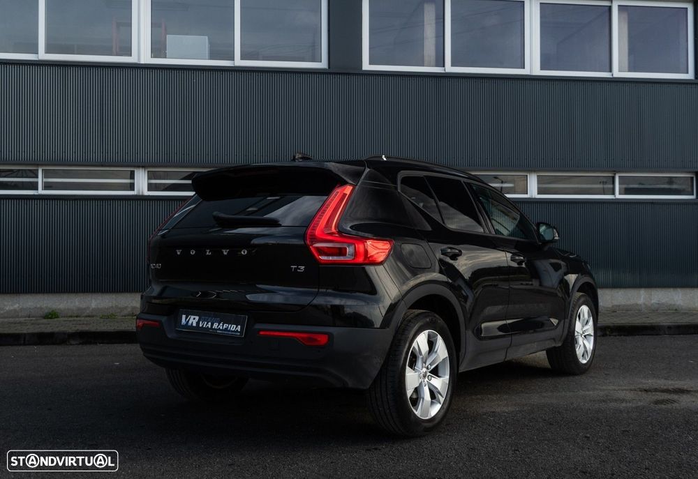 Volvo XC 40 1.5 T3 Tech Edition - 5
