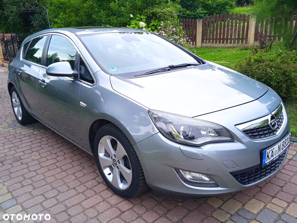 Opel Astra 1.4 Turbo Automatik Edition Sport - 1