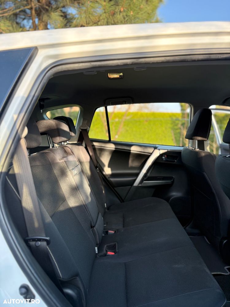 Toyota RAV4 2.5 VVT-i 4x4 Elegance - 6