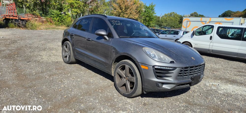 Porsche Macan S - 4