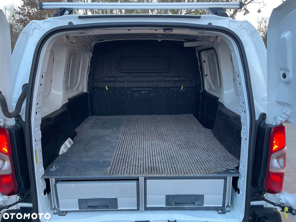 Opel Combo - 9