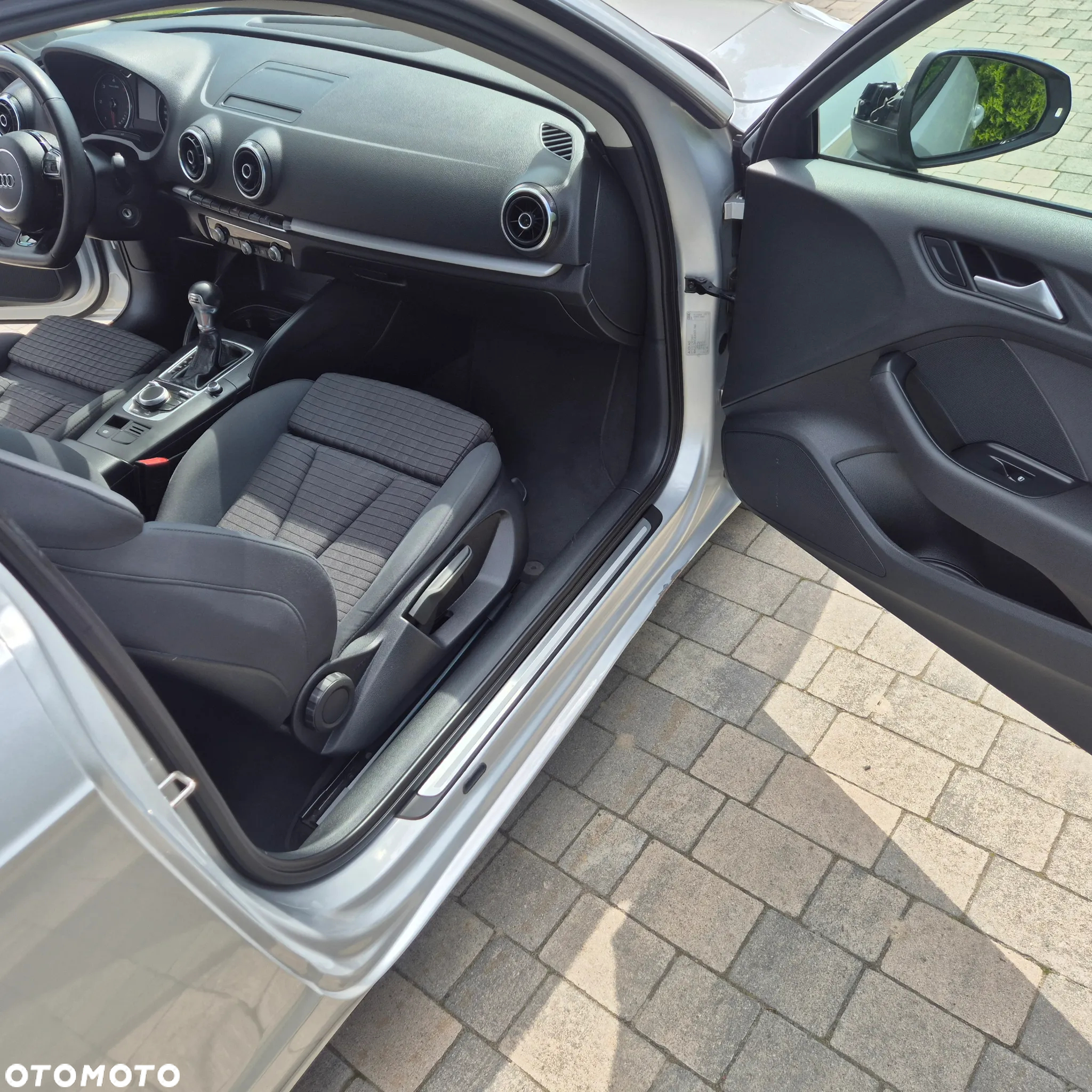 Audi A3 2.0 TDI (clean diesel) S tronic S line Sportpaket - 13