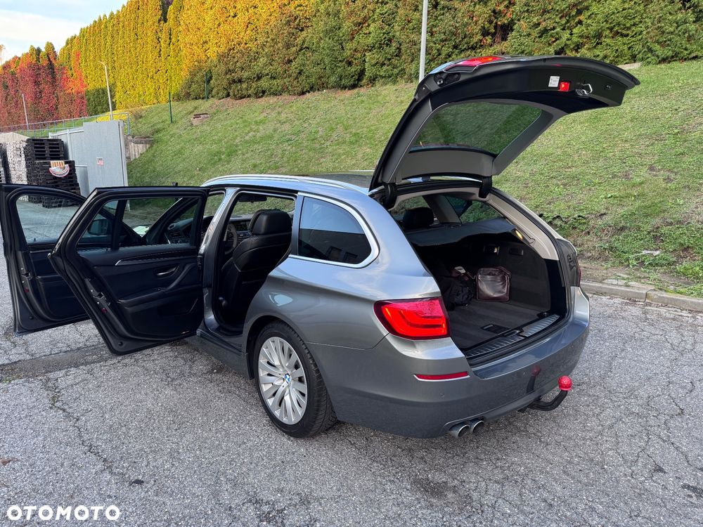 BMW Seria 5 530d xDrive Luxury Line - 12