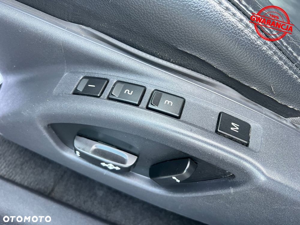 Volvo XC 60 D5 AWD R-Design Summum - 28