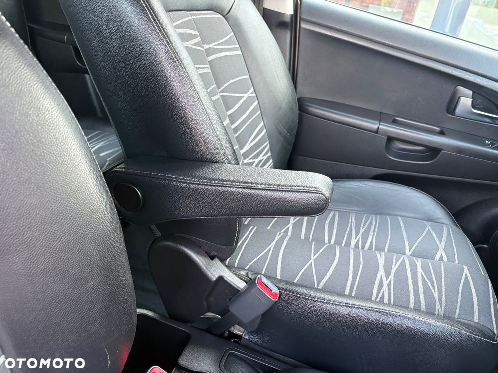 Kia Venga 1.4 XL - 20