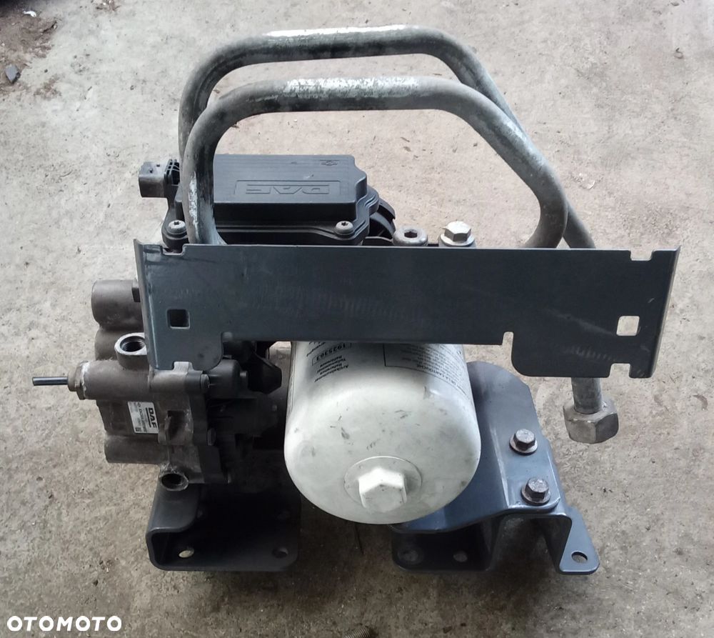 Osuszacz powietrza zawór DAF XF lift 2021 1913300 - 3